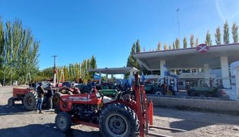 Productores lanzan un tractorazo por las pérdidas que ocasionó el clima en Río Negro
