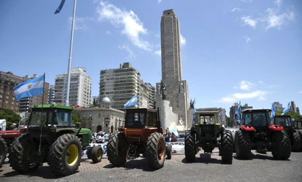Productores autoconvocados piden un paro nacional y evalúan un tractorazo en Rosario