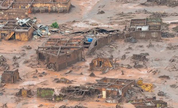 Tragédia de Mariana: agricultores e pescadores afetados receberão indenização e programa de transferência de renda