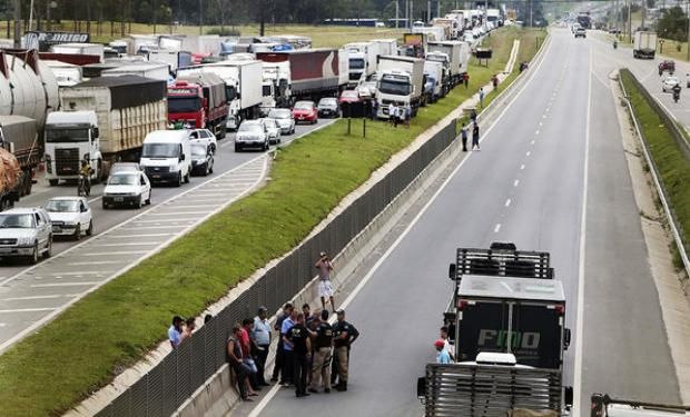 Las protestas volvieron a hacerse sentir en las carreteras, después de que el Gobierno brasilero manifieste estar en desacuerdo con los manifestantes.