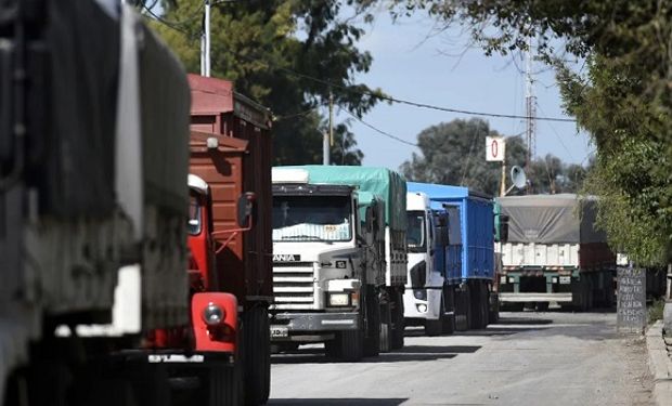 Brasil vs. Argentina: qué país tiene el transporte de granos más barato y cómo impacta