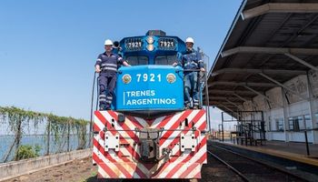 Con arroz: el tren argentino volvió a cruzar la frontera por primera vez en siete años