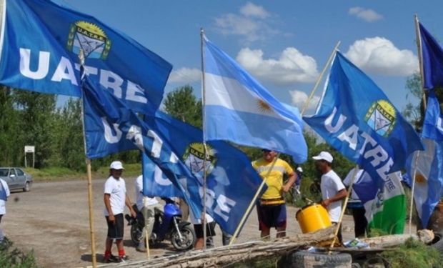 Los trabajadores rurales amenazaron con ir al paro si no hay acuerdo por el salario: “No somos mansos”