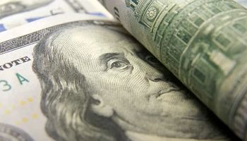 Dólar blue y dólar hoy: cuál es la cotización del 12 de abril y cómo queda la brecha del blue contra el Banco Nación