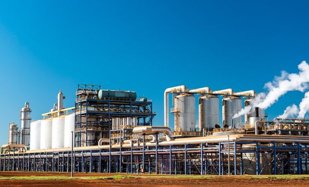 Atvos e NetZero firmam acordo de R$ 30 milhões para produzir biochar de resíduos da cana