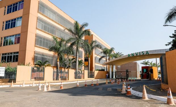 Anvisa regulamenta avaliação de risco ocupacional e de exposição a agrotóxicos