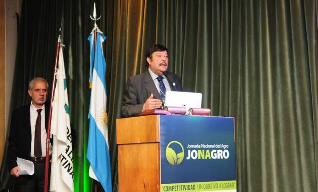El presidente de CRA inauguró esta mañana el encuentro federal que tiene como objetivo abordar los nuevos desafíos del sector agropecuario argentino.