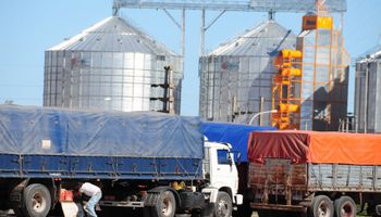 Uruguay: partieron los primeros envíos de soja 2017 para China