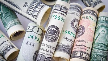 Dólar blue hoy: cuál es la cotización de este miércoles 22 de  febrero y cuál es la brecha con el Banco Nación
