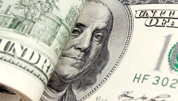 Dólar blue y dólar hoy: cuál es la cotización del 1° de noviembre y cómo queda la brecha contra el Banco Nación