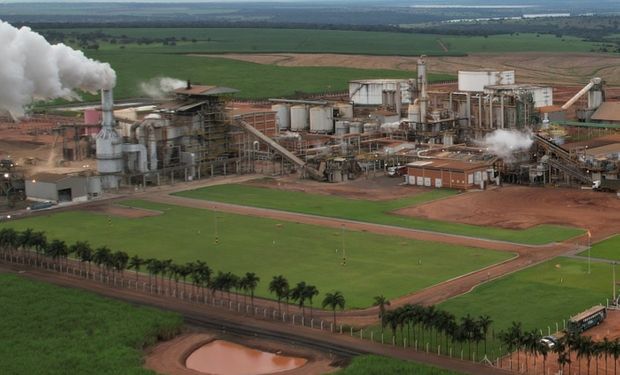 Unidade Vale do Pontal, localizada em Limeira do Oeste (MG), aumentará sua capacidade de produção de etanol anidro em 85 mil m³ anuais. (Foto - Divulgação)