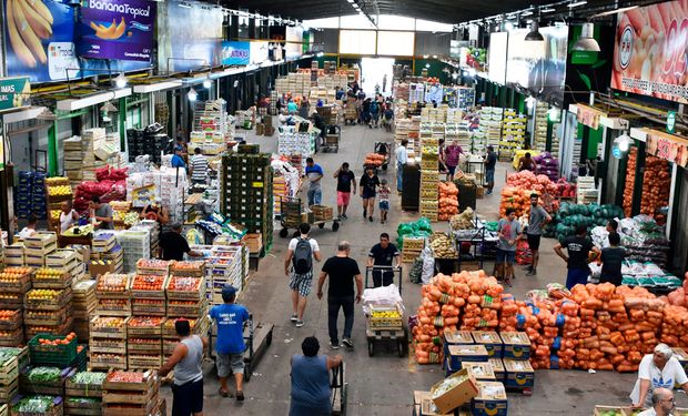 Consumo débil, costos altos e importaciones complican a las economías regionales: la brecha de precios volvió a aumentar