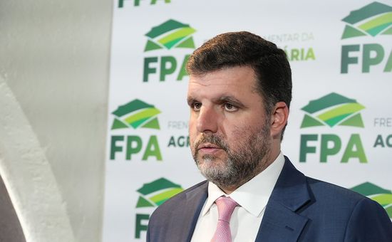 Bancada do agro critica veto presidencial, alerta para risco de contingenciamentos e diz que falta de blindagem pode comprometer o planejamento da safra