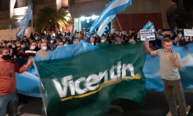 Cacerolazo contra el avance del Gobierno sobre Vicentin se sintió en todo el país