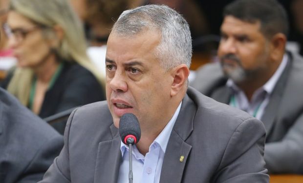 Relator, deputado Evair Vieira de Melo (PP-ES), recomendou a aprovação. (Foto - Vinicius Loures / Câmara dos Deputados)