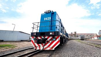 Trenes Argentinos invierte en mejorar el ingreso a los puertos de Santa Fe: busca bajar la tasa de descarrilamientos y aumentar el flujo de carga