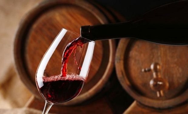 Celosos del dólar soja, industriales del vino reclaman un dólar malbec