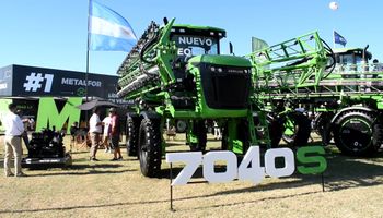 A un valor único: la marca líder en ventas de pulverizadoras lanzó una máquina que se destaca en el mercado