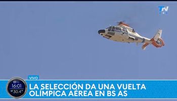 En helicótero: los jugadores de la selección argentina dan la vuelta olímpica sobre la Ciudad de Buenos Aires