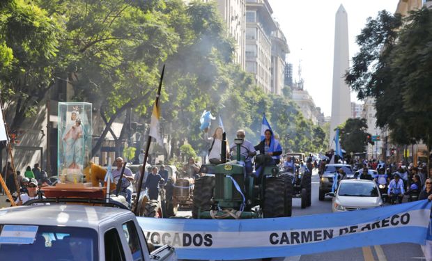 Tractorazo: el 52 % de los productores marchó contra la presión impositiva