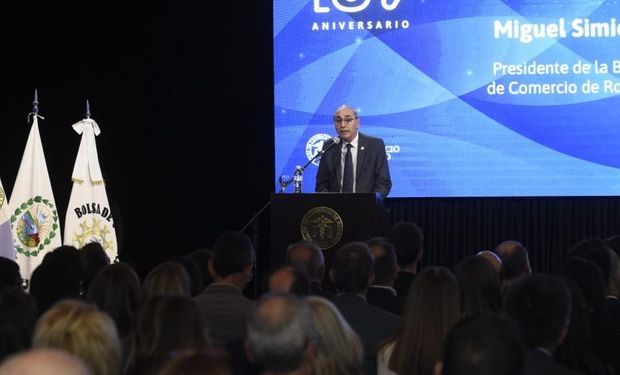 El presidente de la Bolsa de Comercio de Rosario habló de los momentos que vive el país y llamó a la responsabilidad de los líderes políticos