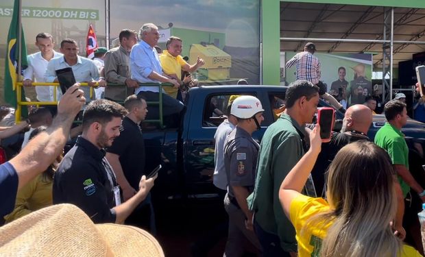 Bolsonaro dirá se é candidato a presidente após eleições municipais