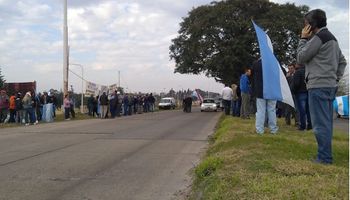 Aplicaciones en Entre Ríos: más de 150 productores se movilizaron para exigir una solución
