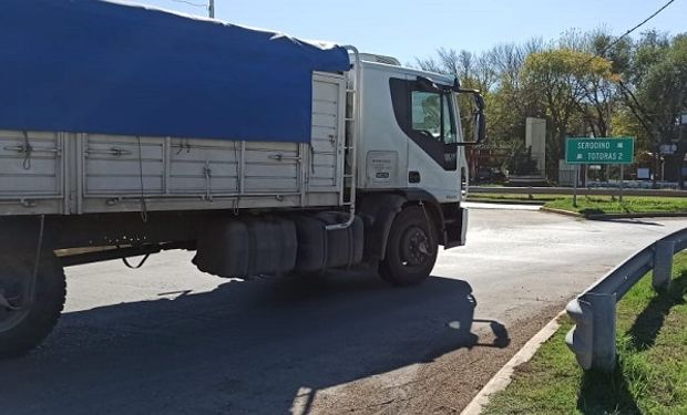 El costo del transporte de carga volvió a aumentar y aseguran que el sector está en crisis