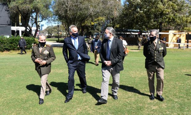 El Gobierno producirá en tierras de las Fuerzas Armadas: "Revertimos la política de venta de campos militares de Macri"