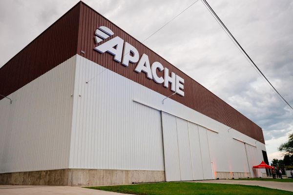 nueva fabrica de apache