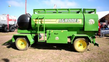 Crearon un carro para drone y ofrecen una amplia variedad de soluciones para el agro: “Trabajamos mucho al gusto del cliente"