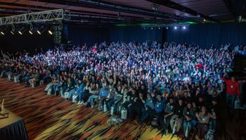 El encuentro récord de más de 1000 jóvenes productores: "No sirve que los pueblos queden como geriátricos de grandes dimensiones"