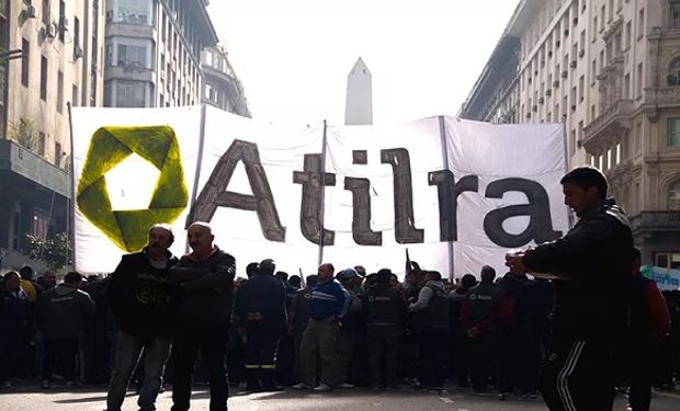 Paro de trabajadores lácteos desde mañana.