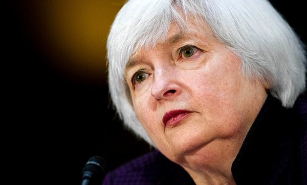 El organismo dirigido por Janet Yellen redujo netamente el miércoles sus previsiones de crecimiento e inflación para 2015 y 2016.