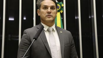 Invasões de terra: deputados protocolam pedido de CPI do MST
